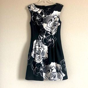 Elegant Vince Camuto dress
